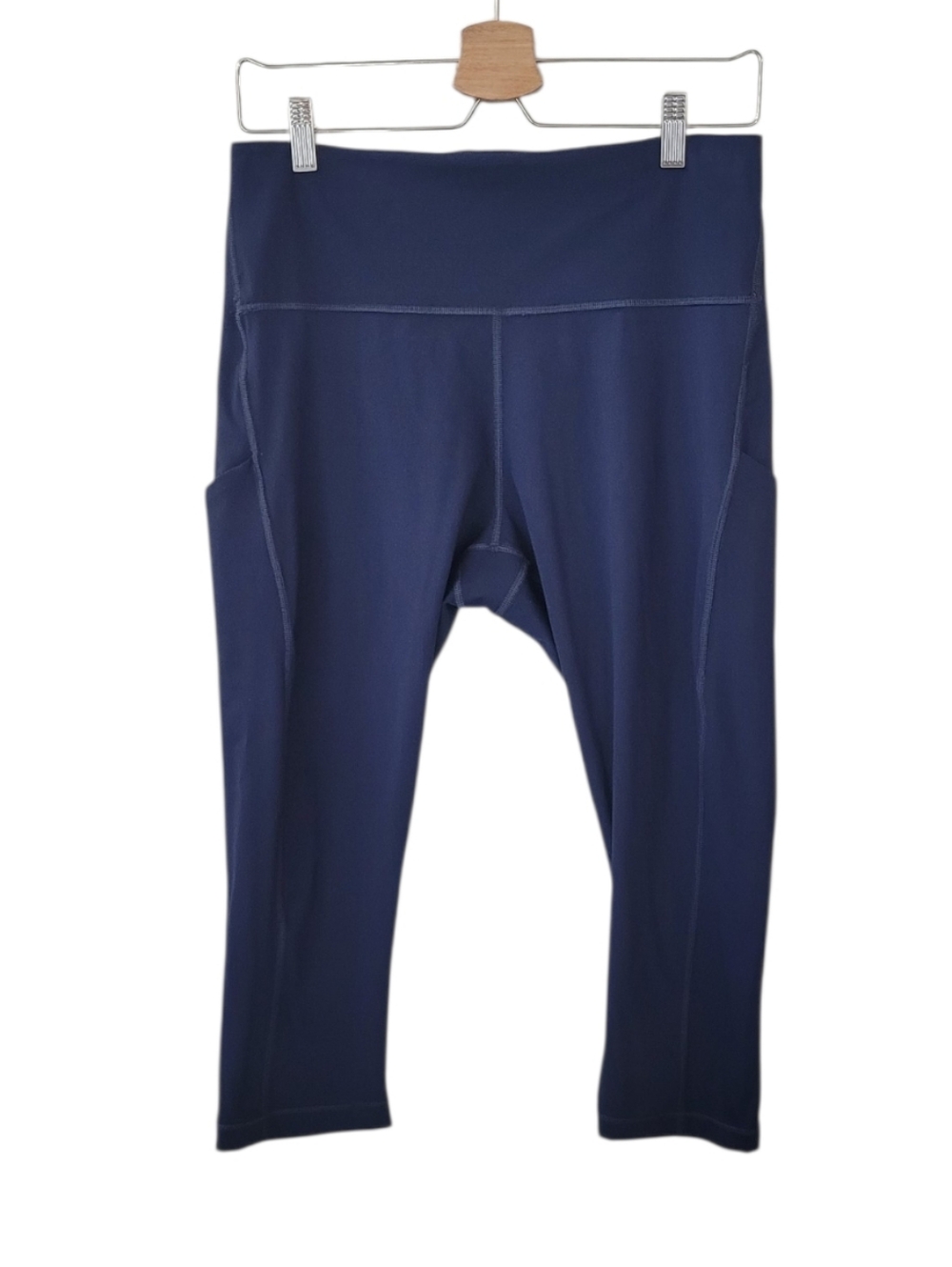 ATHLETA Navy Ultimate Stash Pocket Capri Legging Size 1X